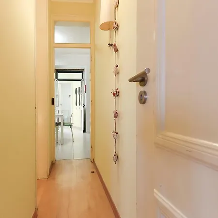 아파트 Casinha Lisboeta Ut Bridge Apartamento Alcantara 리스본